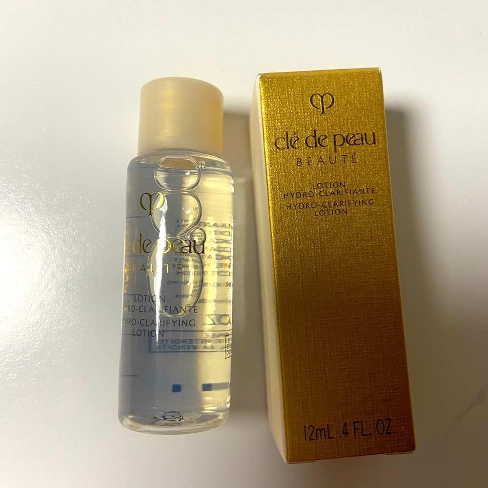 Cle de peau, Hydro-Clarifying lotion